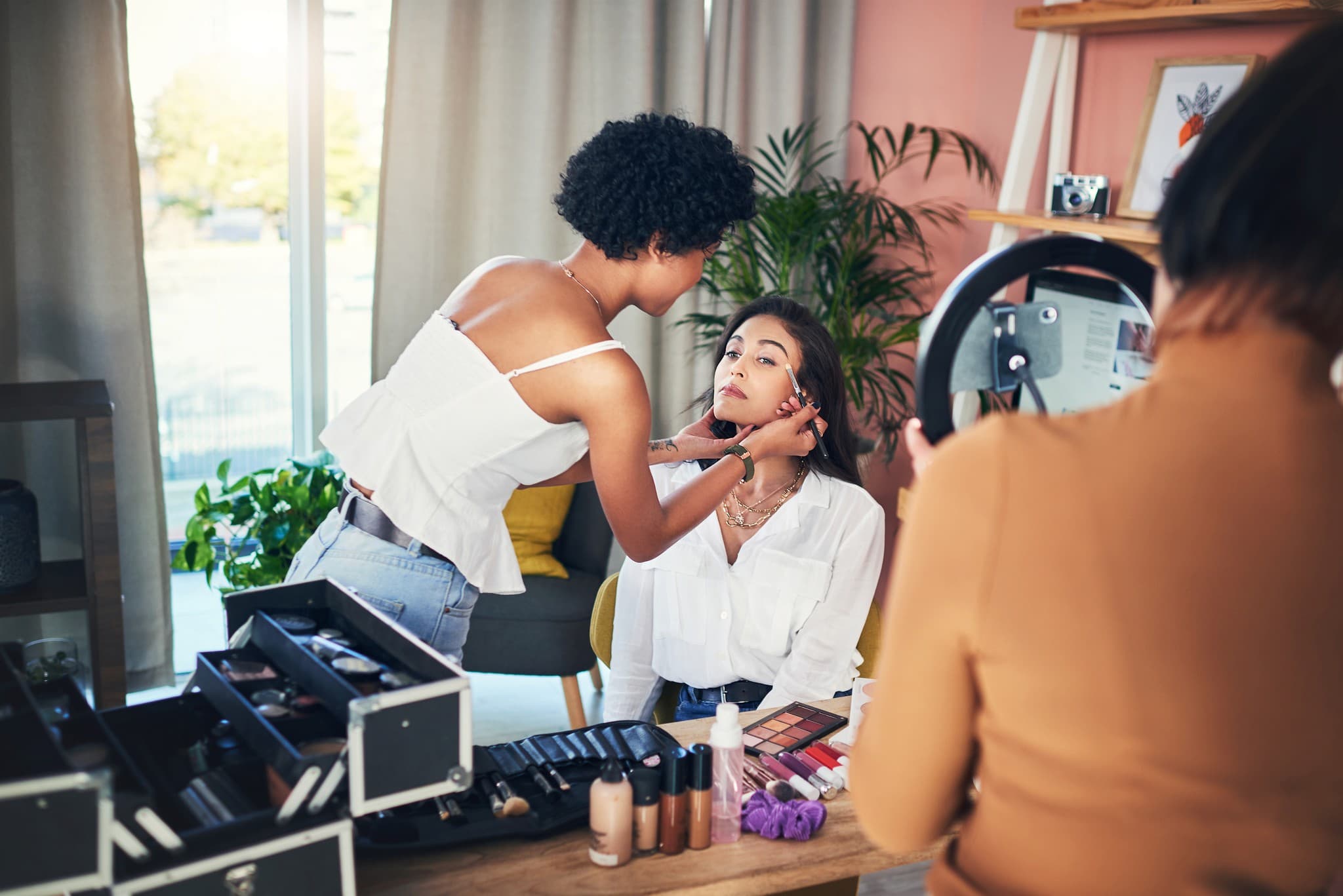 Hair & Beauty Insurance UK: Why It’s Essential for Your Business